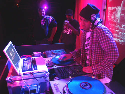 dj-chad-t-mobile-party-11.jpg