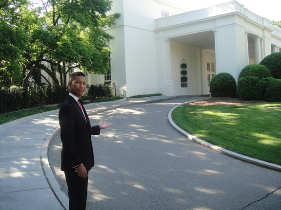 rosario dawson house. Pharrell At The White House